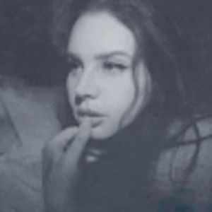 Meet your Posher, Alejandra